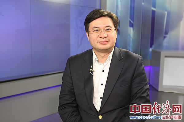 北京歌华集团总经理助理曾昭晖。